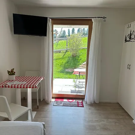 Kleines Aber Feines Apartment Zuoz